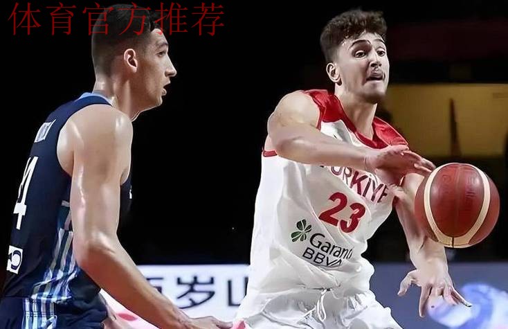 申京篮下进攻未果，乌度卡不满裁判抱怨与申京双双吃T